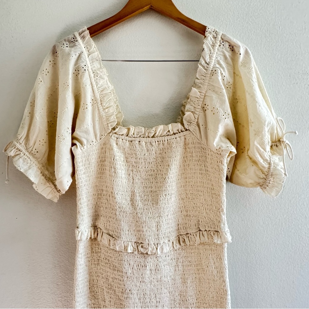 Cleobella Debbie Cream Smocked Off The shoulder Eyelet Mini Dress size Small - Picture 7 of 12